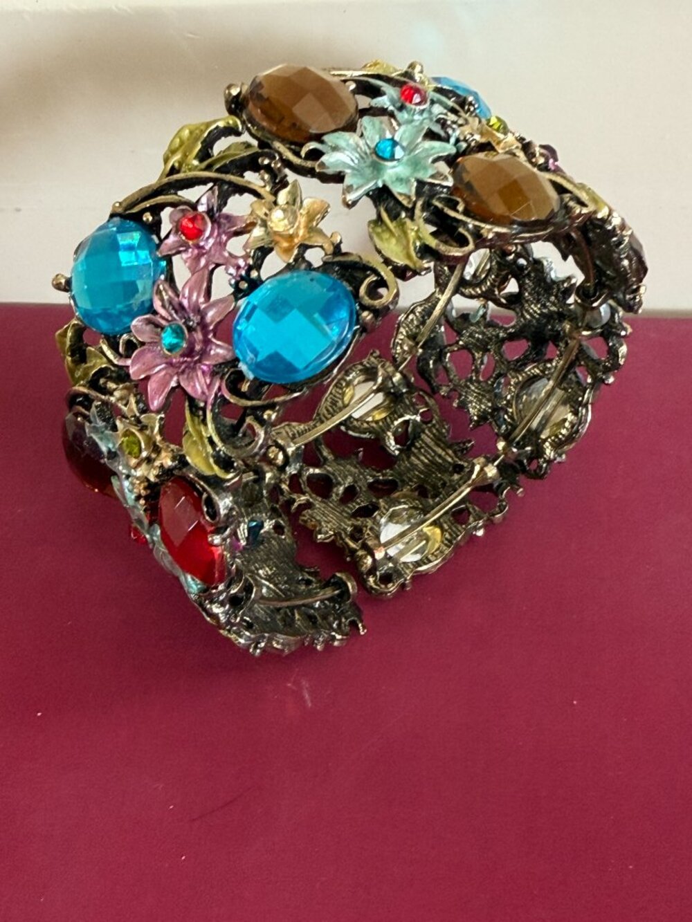 Alilang Vintage-Inspired Multi-Color Floral Filigree Cuff Bracelet